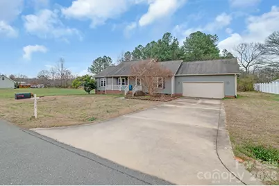 104 Fallston Heights Drive, Lawndale, NC 28090 - Photo 2