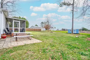 113 Charcoal Rd, Cherryville, NC 28021 - Photo 32