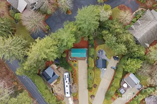 37 Coach Club Rd, Highlands, NC 28741 - Photo 4