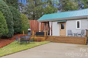 37 Coach Club Rd, Highlands, NC 28741 - Photo 8