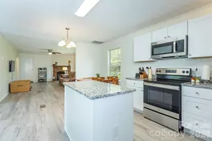 1274 Little Pine Rd, Marshall, NC 28753 - Photo 8