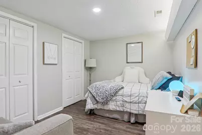 1601 Fleetwood Plaza, Hendersonville, NC 28739 - Photo 38