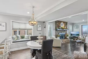 1601 Fleetwood Plaza, Hendersonville, NC 28739 - Photo 16