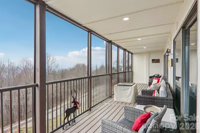 1601 Fleetwood Plaza, Hendersonville, NC 28739 - Photo 42