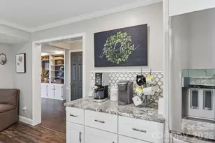 1601 Fleetwood Plaza, Hendersonville, NC 28739 - Photo 22