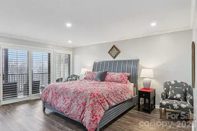 1601 Fleetwood Plaza, Hendersonville, NC 28739 - Photo 26