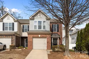 5916 Carrollton Ln, Charlotte, NC 28210 - Photo 2