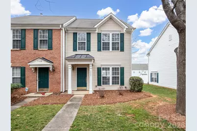 7111 Flying Scotsman Drive, Charlotte, NC 28213 - Photo 2