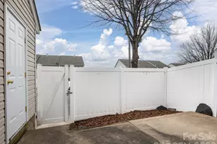 7111 Flying Scotsman Dr, Charlotte, NC 28213 - Photo 30