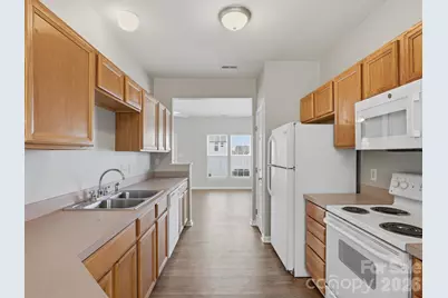 7111 Flying Scotsman Drive, Charlotte, NC 28213 - Photo 10