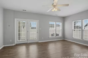 7111 Flying Scotsman Dr, Charlotte, NC 28213 - Photo 14