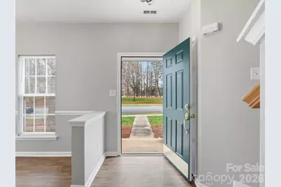 7111 Flying Scotsman Drive, Charlotte, NC 28213 - Photo 4