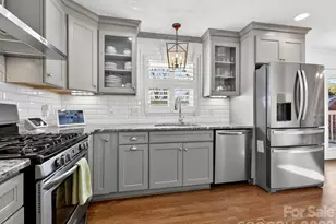 3501 Windsor Dr, Charlotte, NC 28209 - Photo 12