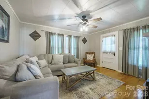 5588 Riverbend Rd, Claremont, NC 28610 - Photo 8