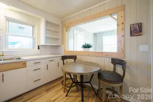 5588 Riverbend Rd, Claremont, NC 28610 - Photo 6