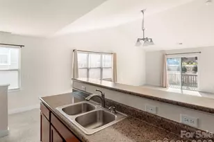 123 Foxden Dr, Fletcher, NC 28732 - Photo 8