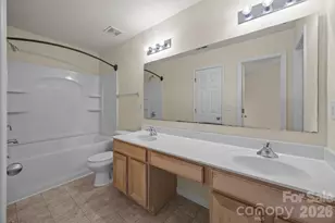 11138 Derryrush Dr, Charlotte, NC 28213 - Photo 24