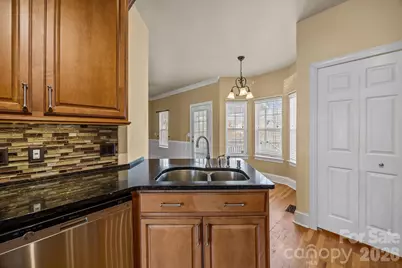 151 Saint Martins Lane, Statesville, NC 28677 - Photo 12