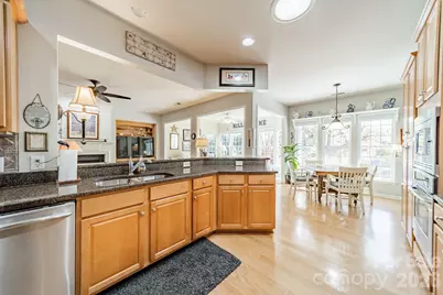 35047 Carnation Lane, Fort Mill, SC 29707 - Photo 14