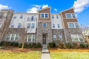 2337 Aria Park Dr, Charlotte, NC 28262 - Photo 2