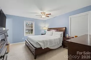 7729 Surreywood Pl, Charlotte, NC 28270 - Photo 32