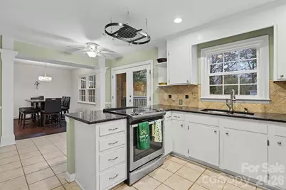 7729 Surreywood Place, Charlotte, NC 28270 - Photo 22