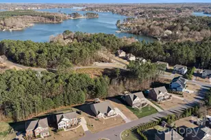 2074 Fuera Rd, York, SC 29745 - Photo 4