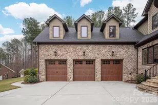 7946 Norman Pointe Dr, Denver, NC 28037 - Photo 2