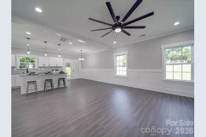 2128 Holly Street, Charlotte, NC 28216 - Photo 4