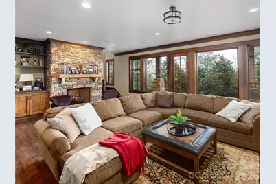 310 S Braeside Court, Asheville, NC 28803 - Photo 26