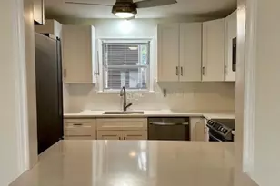 225 S Chase St, Charlotte, NC 28207 - Photo 4