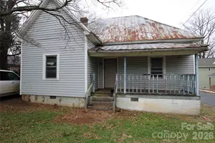 1018 Dodd St, Shelby, NC 28150 - Photo 1