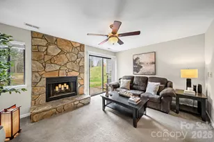 4043 N Course Dr, Charlotte, NC 28277 - Photo 4