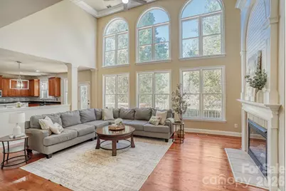 204 Montibello Drive, Mooresville, NC 28117 - Photo 2