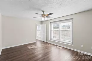 457 17th Ave NE, Hickory, NC 28601 - Photo 12