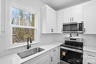 423 Queens Ct, Gastonia, NC 28052 - Photo 14