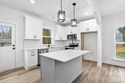 423 Queens Court, Gastonia, NC 28052 - Photo 10