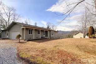 35 Azalea Dr, Spruce Pine, NC 28777 - Photo 2