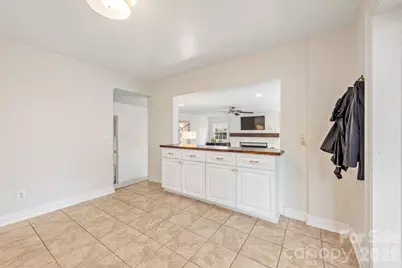 6929 Knightswood Drive, Charlotte, NC 28226 - Photo 18