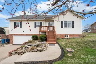 4820 Wordsworth Cir, Conover, NC 28613 - Photo 2