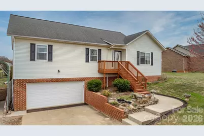 4820 Wordsworth Circle, Conover, NC 28613 - Photo 2