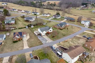 4820 Wordsworth Cir, Conover, NC 28613 - Photo 36