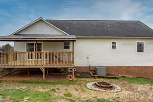 4820 Wordsworth Cir, Conover, NC 28613 - Photo 32