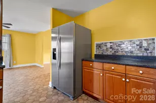 4820 Wordsworth Cir, Conover, NC 28613 - Photo 10