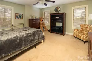 106 Mountain Dr, Biltmore Lake, NC 28715 - Photo 8