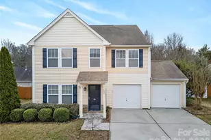 1420 Commonwealth Ave, Statesville, NC 28677 - Photo 1