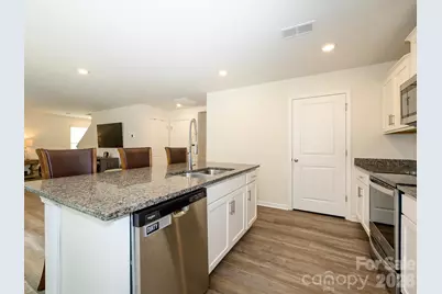 2343 Meadow Stream Drive, Sherrills Ford, NC 28673 - Photo 8