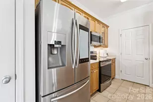 2428 Madison Green Dr, Gastonia, NC 28054 - Photo 4