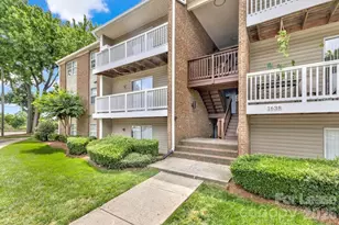 1638 Arlyn Cir, Charlotte, NC 28213 - Photo 1