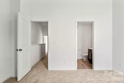 4511 Eaves Lane, Charlotte, NC 28215 - Photo 22